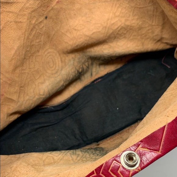 India Leather Red and Brown Giraffe Print Women's Bag - Picture 3 of 5